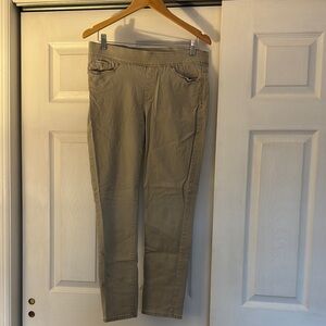 Levi's Women's Beige Tummy Tucker Skinny Jeans